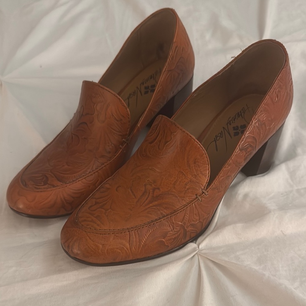 Patricia Nash Brown Embossed Leather Women's Shoes
